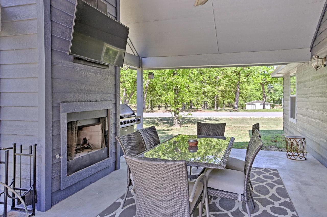 Modern Retreat With Gas Grill - Walk To Lake Texoma! Кінгстон Екстер'єр фото